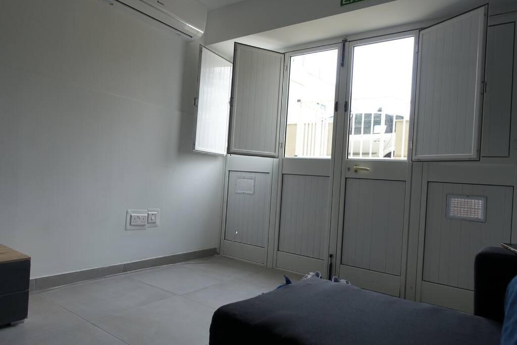 Urban Front - Walking Distance From Paceville And St George Bay Beach Is-Swieqi Esterno foto
